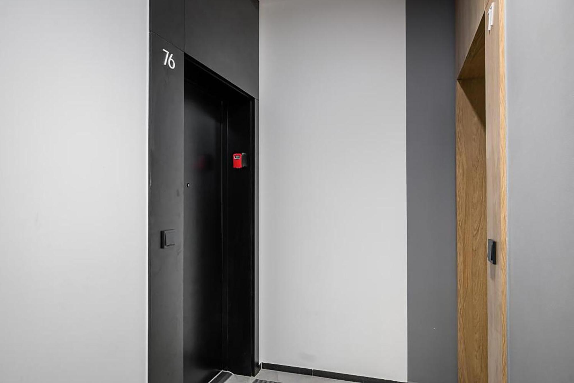 Golden Residence Apartment Краков Экстерьер фото